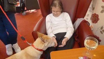 Bradford care home Residents make new furry friend as Pet Therapy visits home